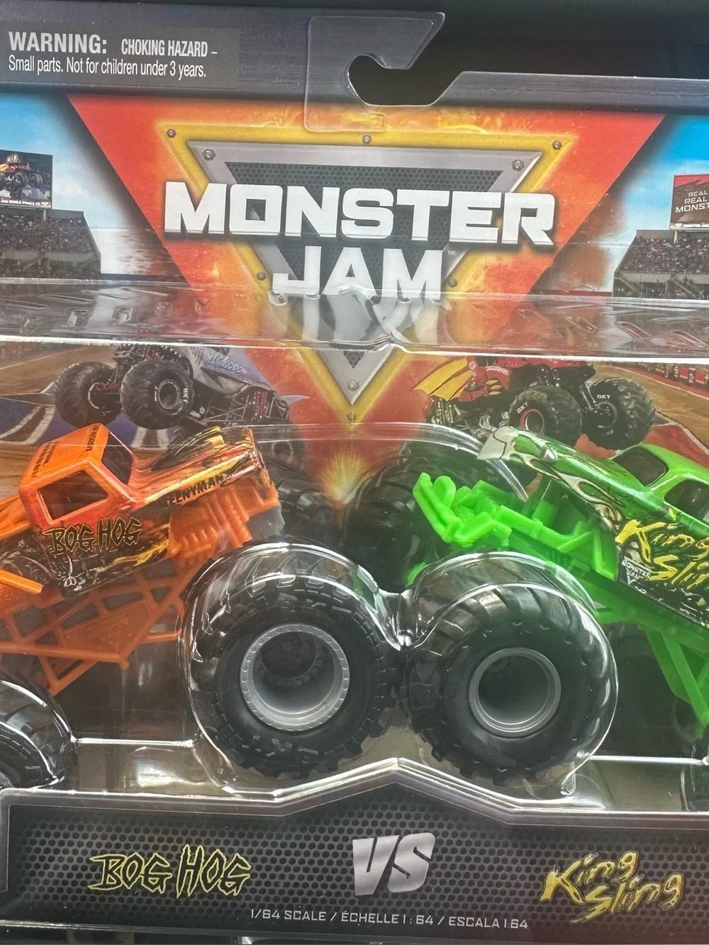 Bog Hog vs King Sling Green and Orange Monster Truck Set